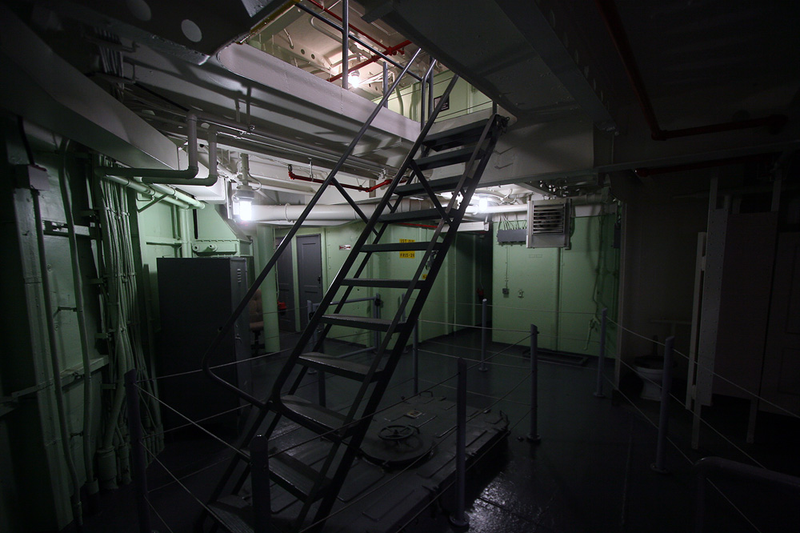 Illustration for article titled NYC Vol.2. – Intrepid Sea, Air & Space Museum